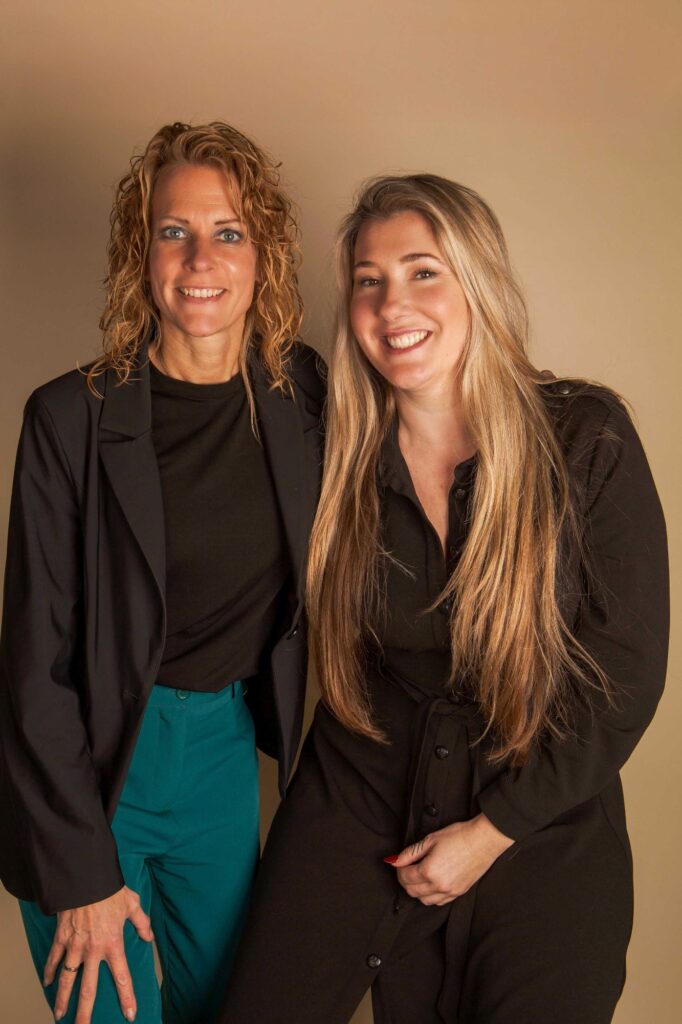 Alexandra en Nathalie - Eigenaren Nalex-Floatcentrum